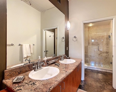 10 N Summerlin Avenue - Photo Thumbnail 64