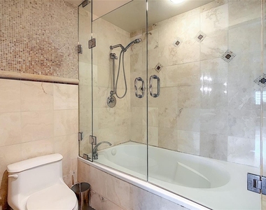 10 N Summerlin Avenue - Photo Thumbnail 45