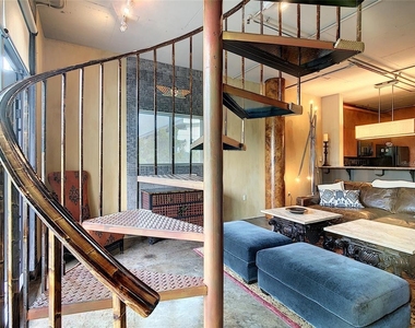 10 N Summerlin Avenue - Photo Thumbnail 71