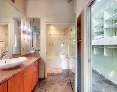 10 N Summerlin Avenue - Photo Thumbnail 43