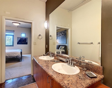 10 N Summerlin Avenue - Photo Thumbnail 63