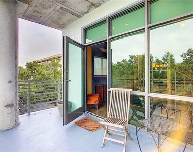 10 N Summerlin Avenue - Photo Thumbnail 60