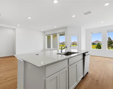 5550 Guava Court - Photo Thumbnail 19