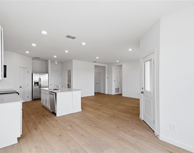 5550 Guava Court - Photo Thumbnail 15