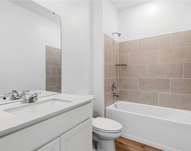 5550 Guava Court - Photo Thumbnail 4