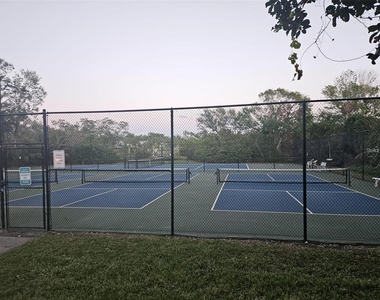 314 Spring Lakes Boulevard - Photo Thumbnail 12