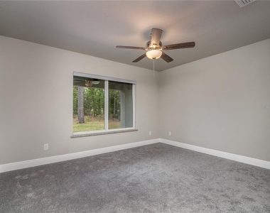 696 Marion Oaks Trail - Photo Thumbnail 15
