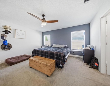 232 Lake Lucerne Way - Photo Thumbnail 15