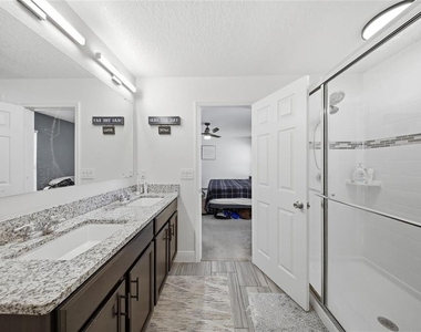 232 Lake Lucerne Way - Photo Thumbnail 18