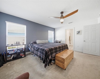 232 Lake Lucerne Way - Photo Thumbnail 17