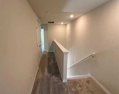 4793 Sparkling Shell Avenue - Photo Thumbnail 6