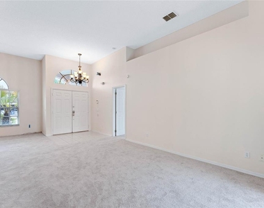 1027 Durango Loop Street - Photo Thumbnail 2