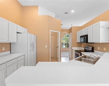 1027 Durango Loop Street - Photo Thumbnail 5