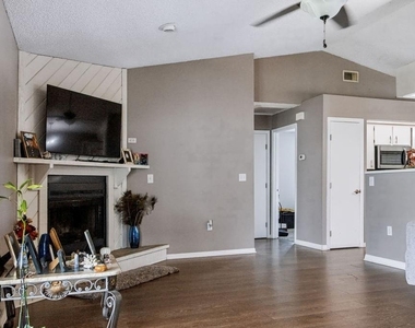 506 Mandy Street - Photo Thumbnail 29