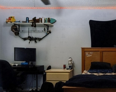 506 Mandy Street - Photo Thumbnail 50