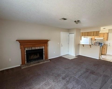 1777 Crystal Grove Drive - Photo Thumbnail 3