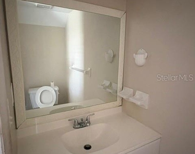 1777 Crystal Grove Drive - Photo Thumbnail 9
