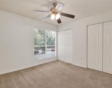 1810 Nw 23rd - Photo Thumbnail 15