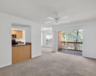 1810 Nw 23rd - Photo Thumbnail 10