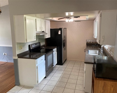 8278 Sw 105th Place - Photo Thumbnail 4