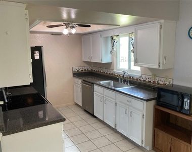 8278 Sw 105th Place - Photo Thumbnail 8