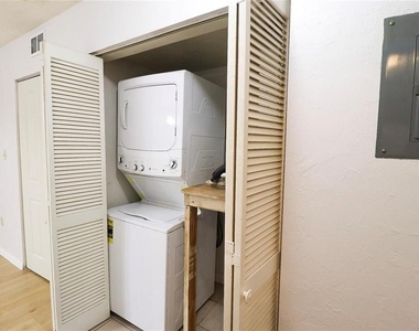 89 Se 16th Avenue - Photo Thumbnail 24