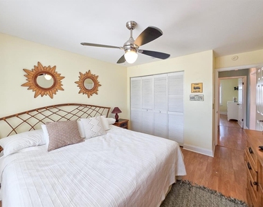 209 S 4th Street - Photo Thumbnail 15