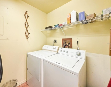 209 S 4th Street - Photo Thumbnail 21
