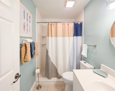 209 S 4th Street - Photo Thumbnail 16