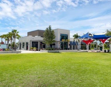 12580 Galapagos Court - Photo Thumbnail 36