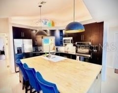 25482 Rampart Boulevard - Photo Thumbnail 19