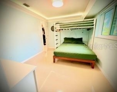 25482 Rampart Boulevard - Photo Thumbnail 34