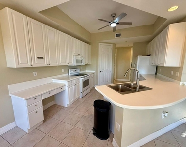 97 Vivante Boulevard - Photo Thumbnail 3