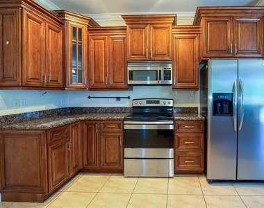 8441 Attalla Avenue - Photo Thumbnail 5