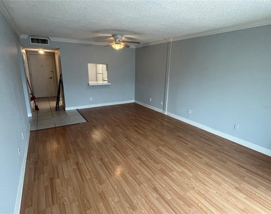 2755 Coconut Bay Ln Lane - Photo Thumbnail 3