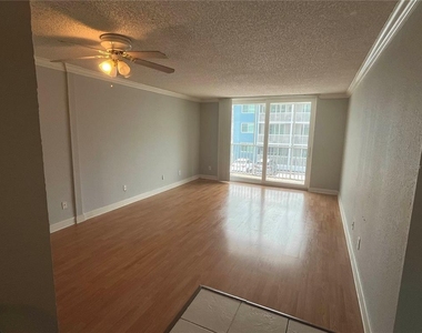 2755 Coconut Bay Ln Lane - Photo Thumbnail 1