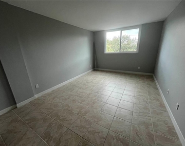 2650 Coconut Bay Ln Lane - Photo Thumbnail 5