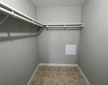 2650 Coconut Bay Ln Lane - Photo Thumbnail 6