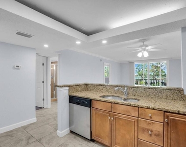 2755 Coconut Bay Lane - Photo Thumbnail 3