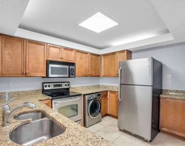 2755 Coconut Bay Lane - Photo Thumbnail 2