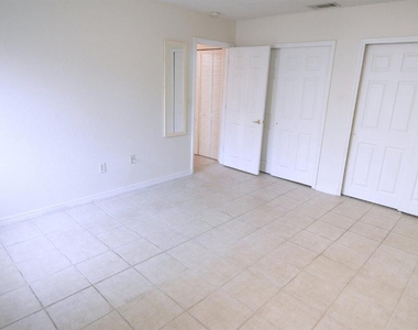 1753 Parakeet Way - Photo Thumbnail 6