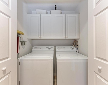 6326 Grand Oak Circle - Photo Thumbnail 30