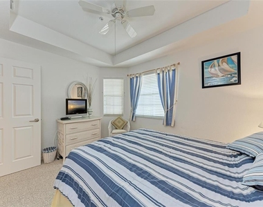 6326 Grand Oak Circle - Photo Thumbnail 22