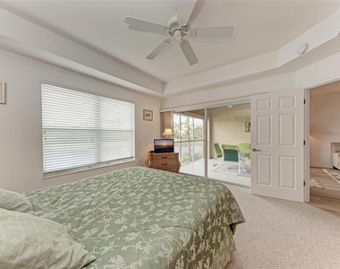 6326 Grand Oak Circle - Photo Thumbnail 25