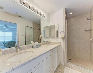 6326 Grand Oak Circle - Photo Thumbnail 29