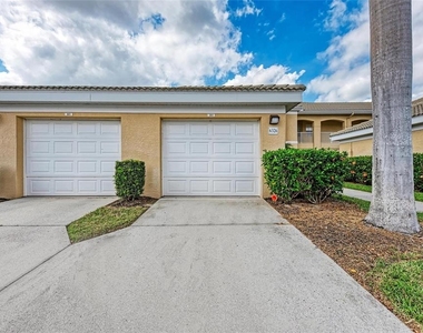 6326 Grand Oak Circle - Photo Thumbnail 37