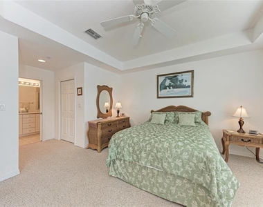 6326 Grand Oak Circle - Photo Thumbnail 26