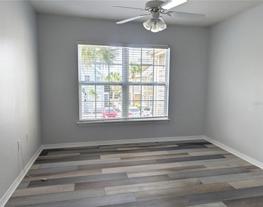5500 Rosehill Road - Photo Thumbnail 4