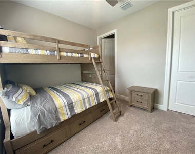 4520 Crestpoint Way - Photo Thumbnail 24