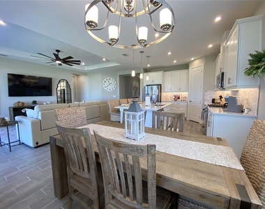 4520 Crestpoint Way - Photo Thumbnail 9
